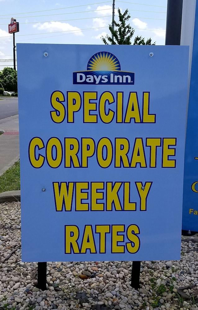Days Inn By Wyndham Ρίτσμοντ Εξωτερικό φωτογραφία